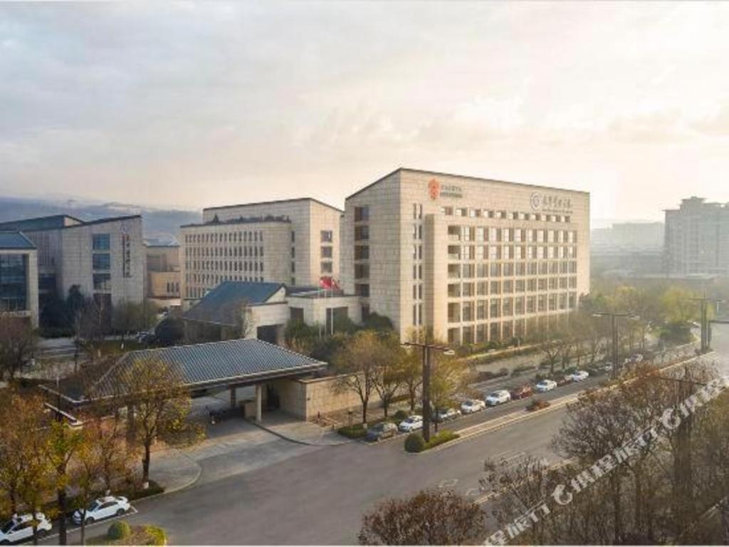 Xian Elegant Oriental Hotel Exterior photo